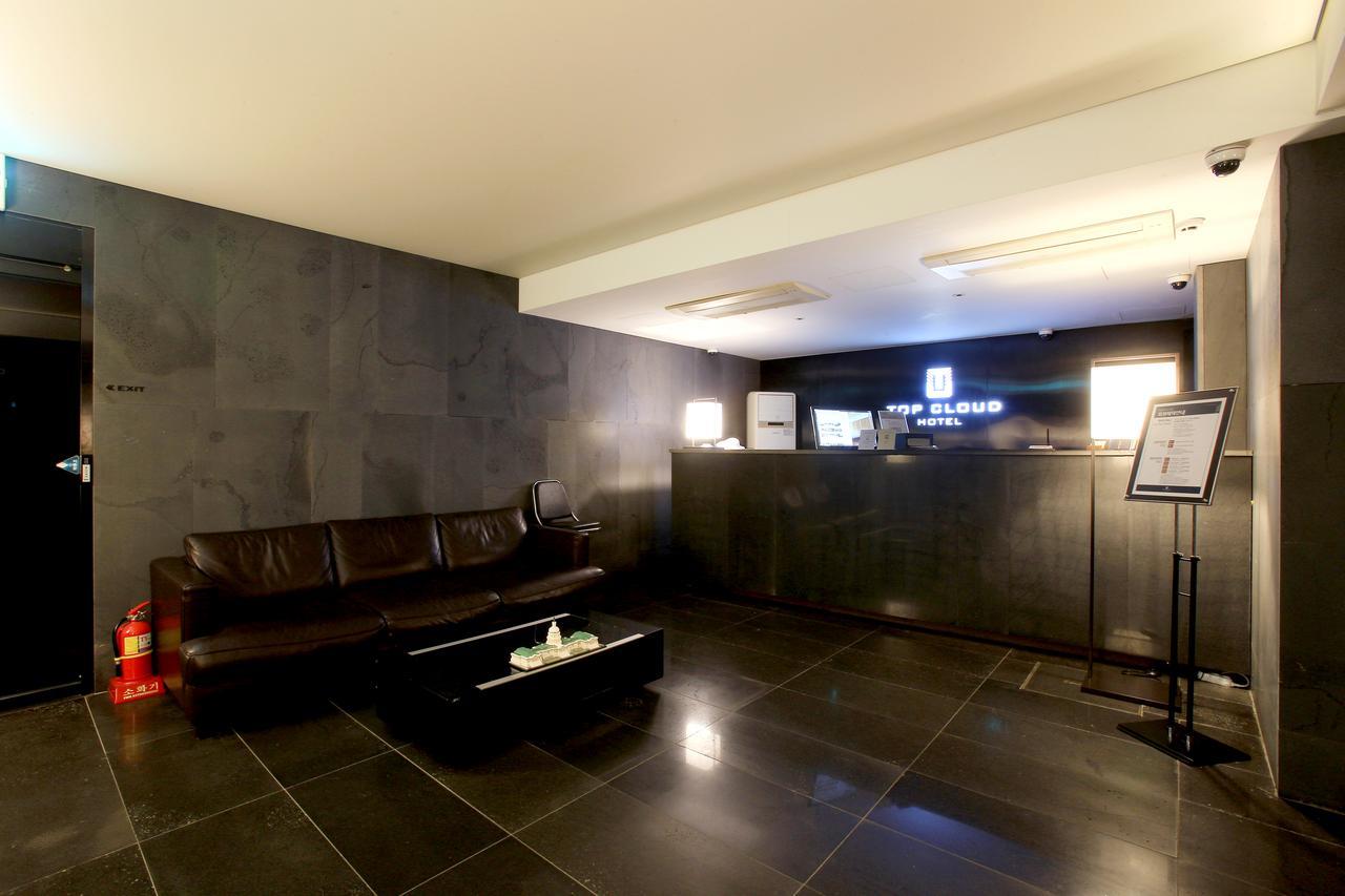 Suwon Top Cloud Hotel ภายนอก รูปภาพ